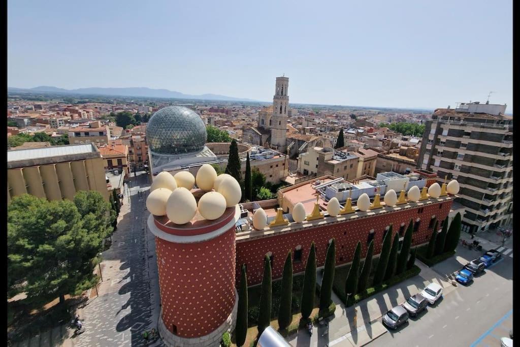 Апартаменты Atico Frente Al Museo Dali Фигерас Экстерьер фото